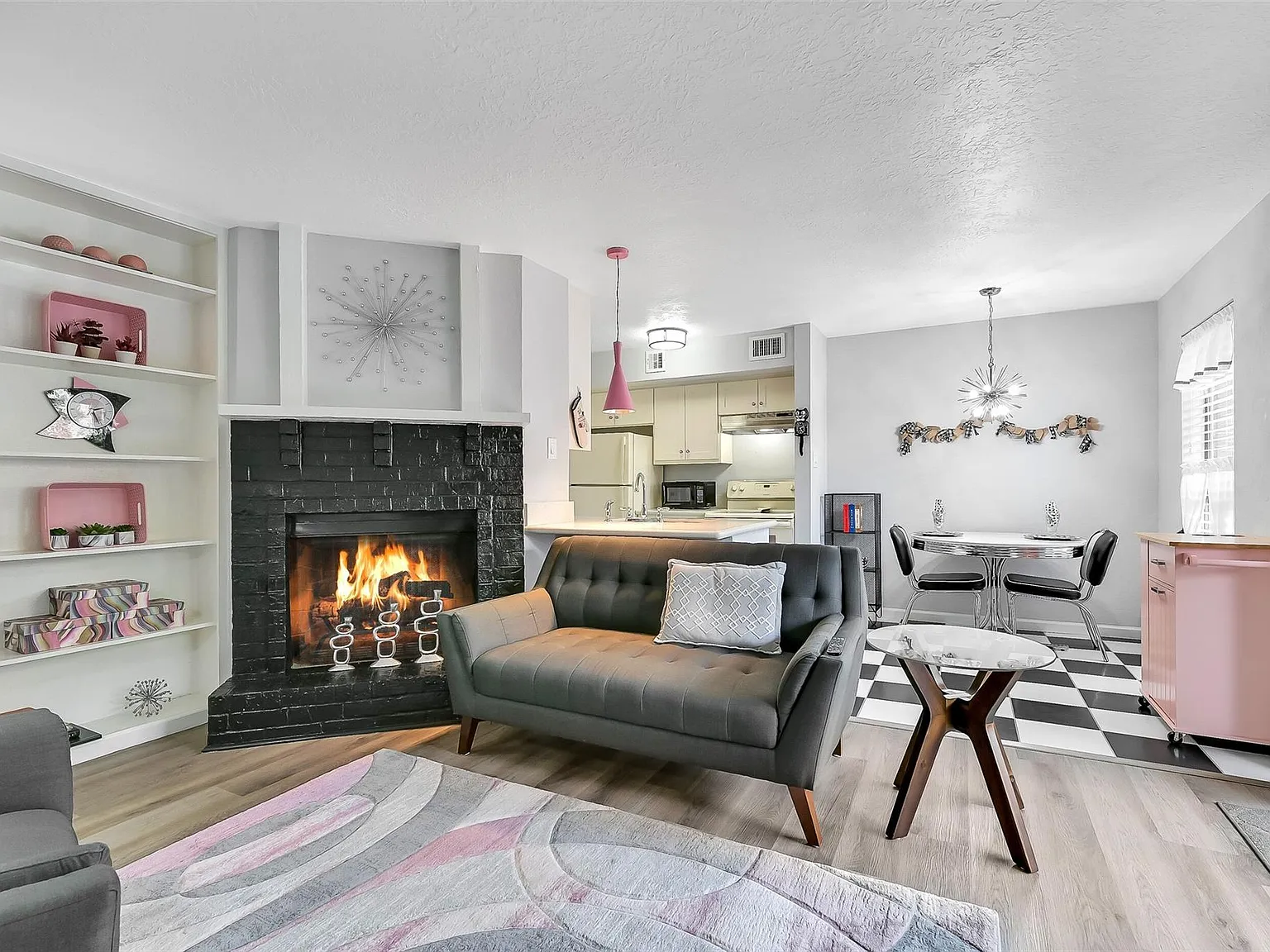1 bed, 1.0 bath, 698 sqft, $950 — Photo 4
