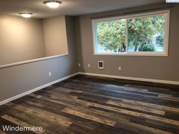 385 NW Robert St, Pullman, WA 99163