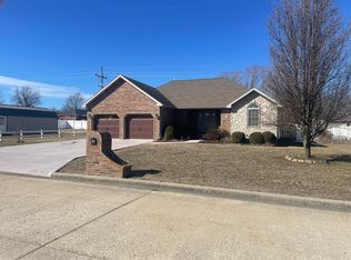 205 S Aspen St, Buffalo, MO 65622