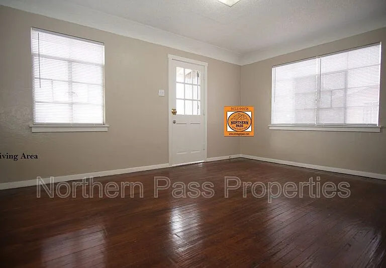 1226 Huckleberry St — Photo 5