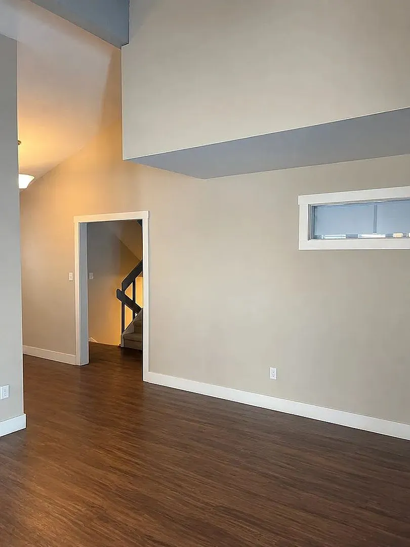 Rare 2,500 sq ft End-Unit Townhome in Central Boulder with a Spacious & Flexible Layout — Photo 4