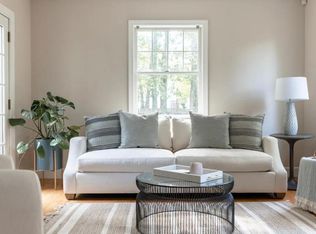 12 George St, Newport, RI 02840