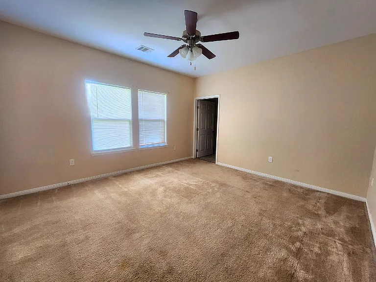 502 Migl St #B — Photo 28