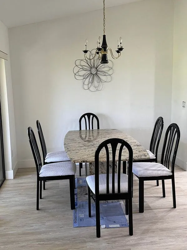 2 bed, 2.0 bath, 1533 sqft, $5,000 — Photo 3