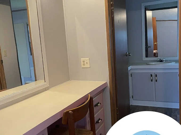 70 Cornwell Dr — Photo 5