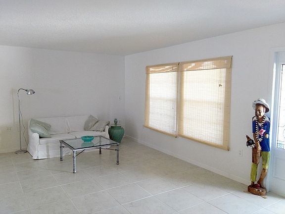 5th image of 409 Palm Ave #5