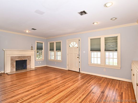 4th image of 1524 S Jamestown Ave