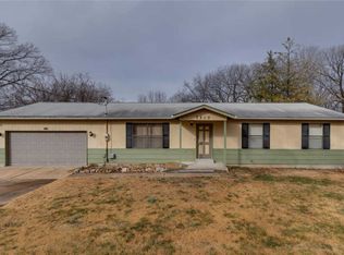 3215 E Romaine Creek Rd, Imperial, MO