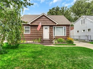 162 Delray Ave, West Seneca, NY 14224