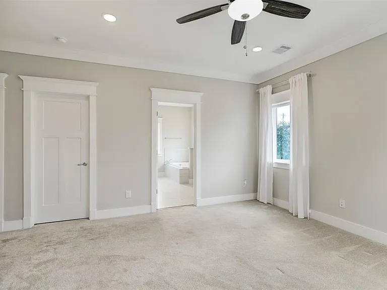 317 Telephone Rd — Photo 25