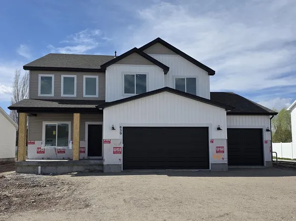 639 Curlew Dr, Ammon, ID 83401