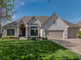 5948 SW Clarion Ln, Topeka, KS 66610