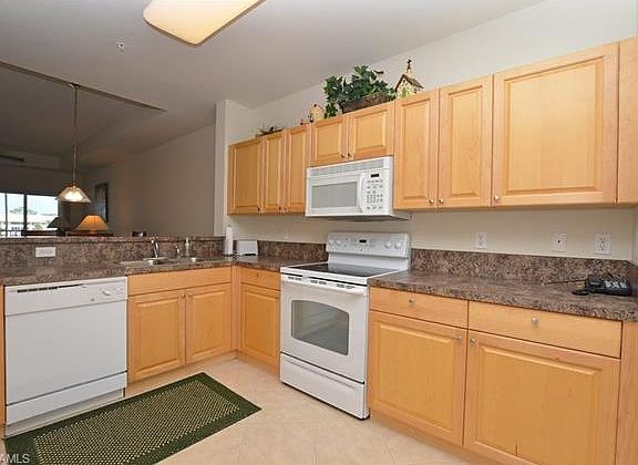 3rd image of 7812 Regal Heron Cir APT 305