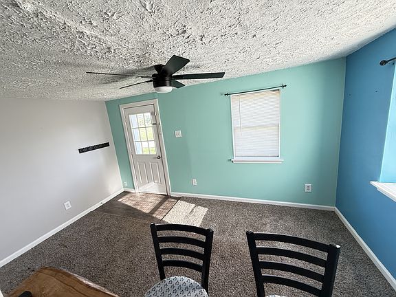 3rd image of 574 W High St