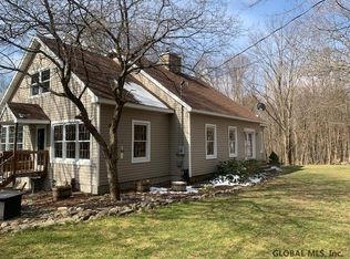 381 Potter Hill Rd, Petersburgh, NY 12138