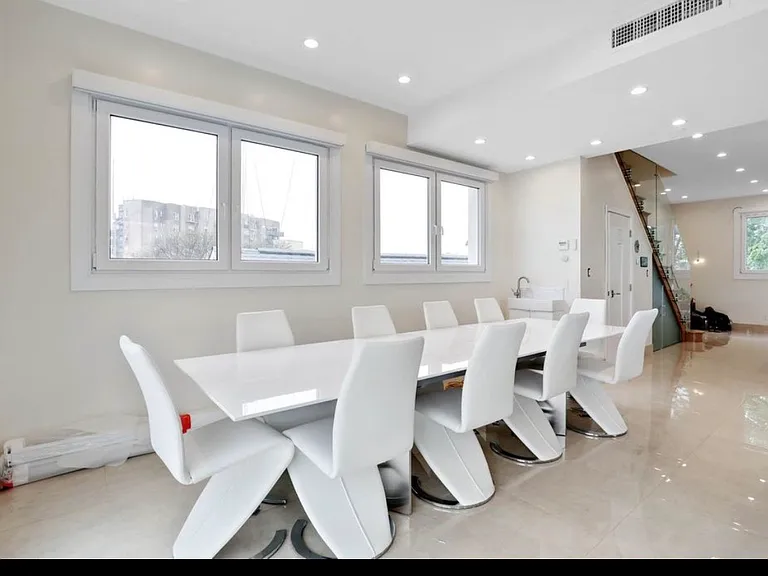 11 Waldane Ct #2 — Photo 10