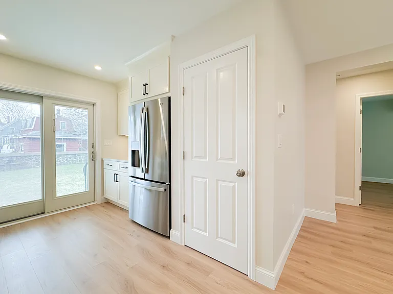 40 Walter St #A — Photo 26