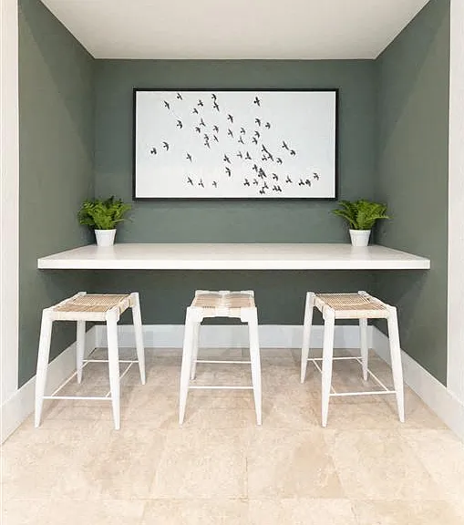 Solano at Miramar — Photo 17