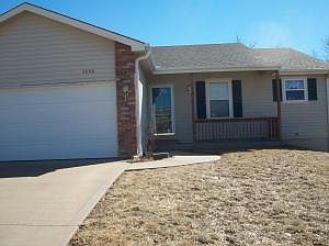 1st image of 4606 Crystal Dr