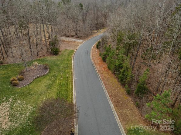 9523 Bales Ln #8, Charlotte, NC 28227