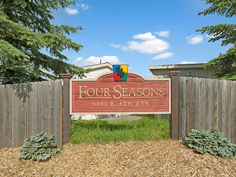 Four Seasons — Photo 20