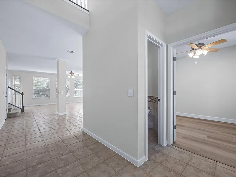 4033 Canyon Glen Cir — Photo 4