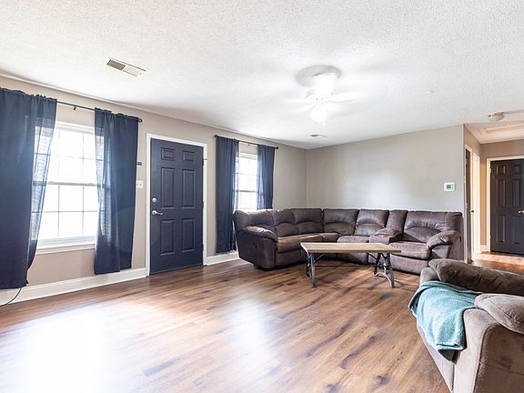 4th image of 377 N Beechwood Cv