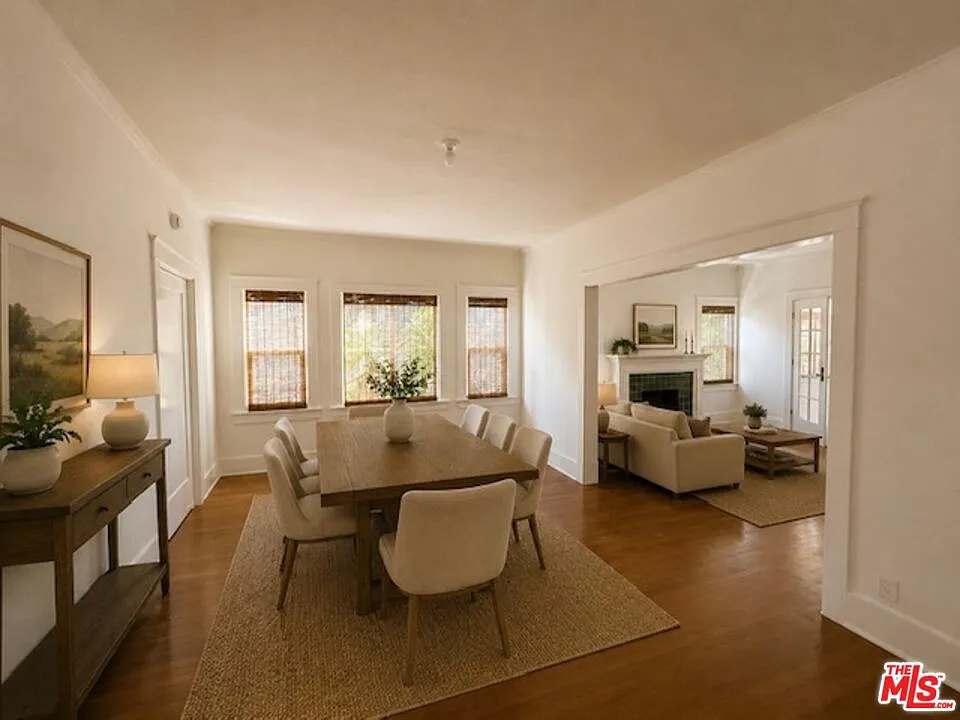 2 bed, 1.0 bath, 1500 sqft, $4,995 — Photo 4