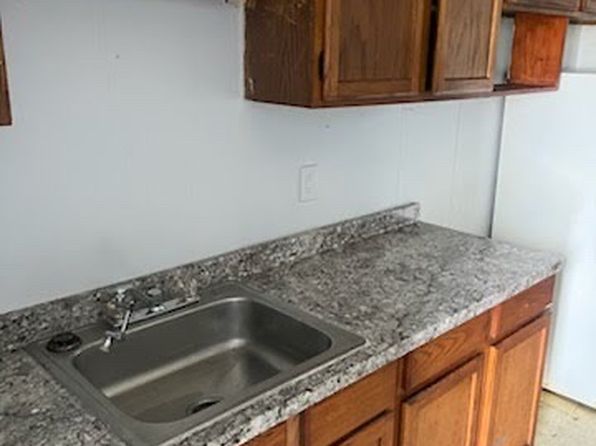 1903 E Main St #2