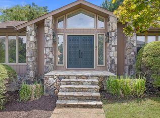 408 Pine Bluff Dr, Chattanooga, TN 37412