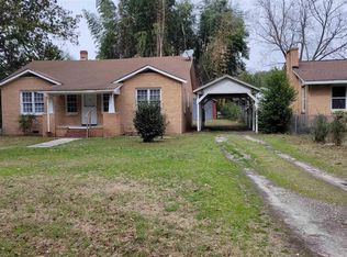 132 N Pine Court Cir, Florence, SC 29506