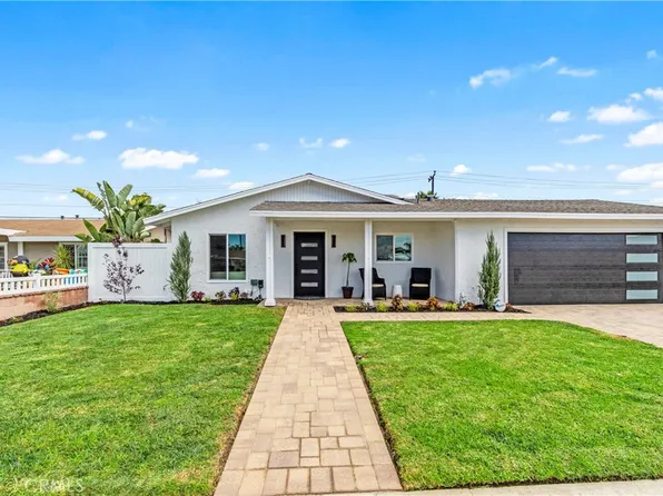 19342 Salmon Ln, Huntington Beach, CA 92646