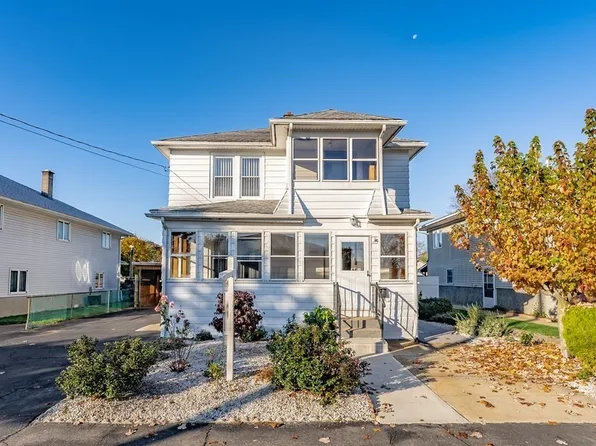 111 Pine St, Ludlow, MA 01056