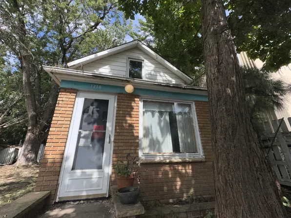 1318 E 23rd St, Minneapolis, MN 55404
