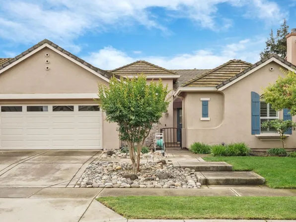 2088 Incline Dr, Lodi, CA 95242