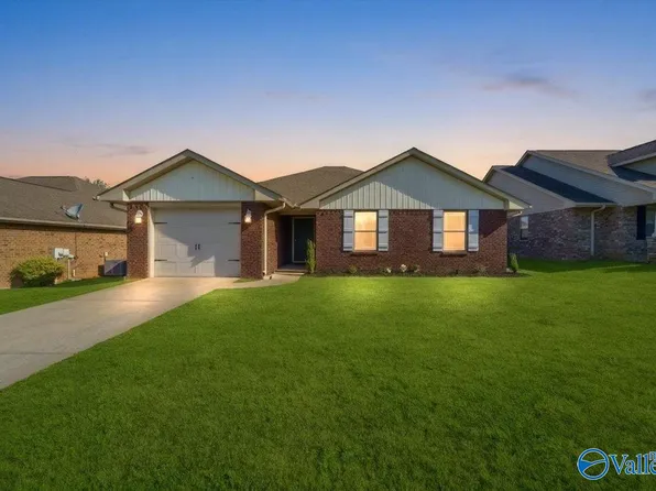 113 Fields Pond Dr, Madison, AL 35756
