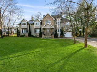 12 South Ln, New City, NY 10956