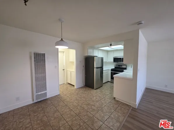 3204 W 139th St #2, Hawthorne, CA 90250