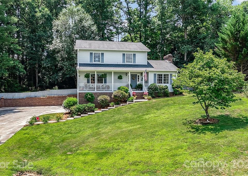 1st image of 106 Sourwood Dr
