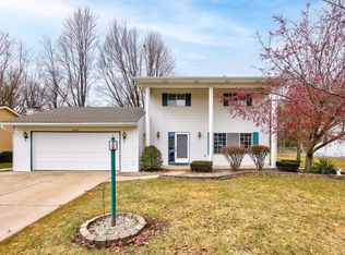 2433 Gatesboro Dr W, Saginaw, MI