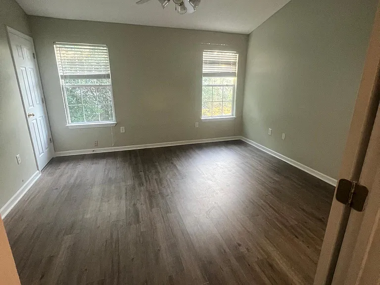 335 Crooked Pine Trl — Photo 18