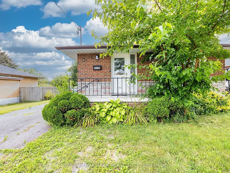 1118 Athol St #MAIN — Photo 2