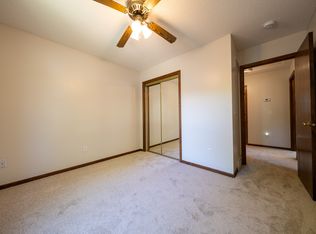 408 10th St, Farmington, MN 55024