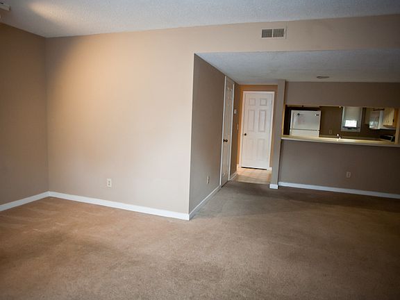 2nd image of 714 Martin Luther King Jr Blvd #B10