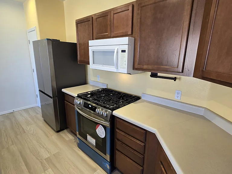 601 Menaul Blvd NE #4406 — Photo 9