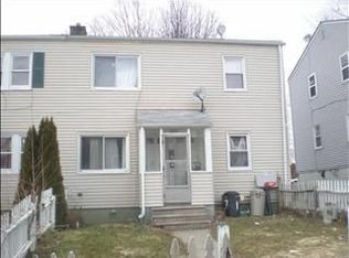 17 Vernon Ter, Poughkeepsie, NY 12601