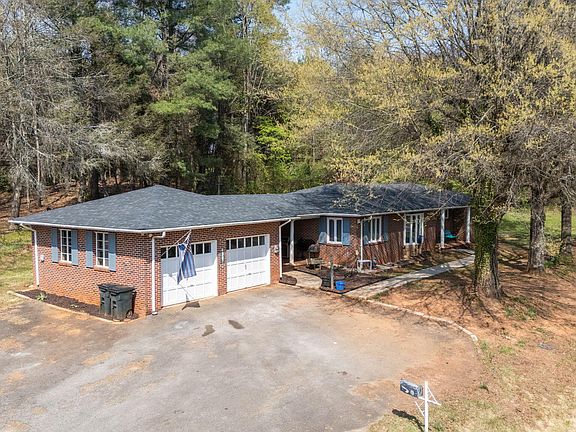 5th image of 2297 Austin Traphill Road
