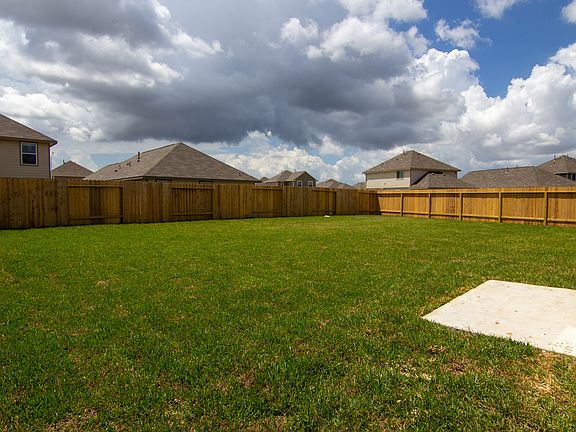 5th image of 24323 Rossi Gardens Cir