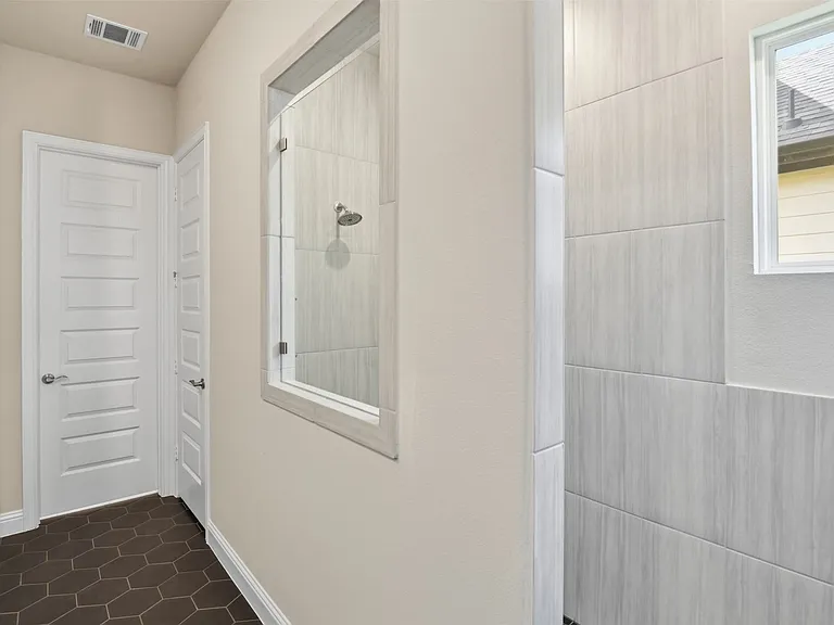 2524 Ballaster Mews — Photo 22