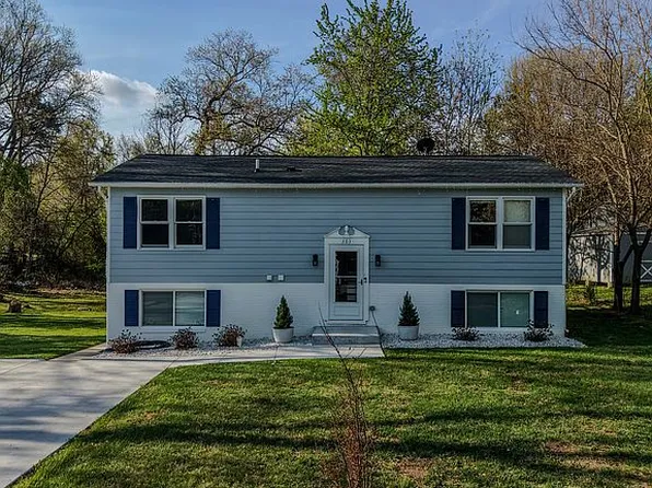 303 Via De Rosa Dr, Stafford, VA 22556